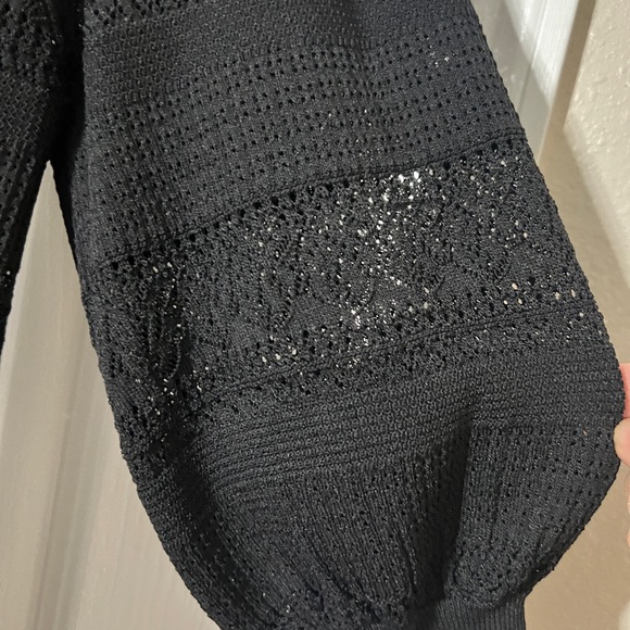 Zara Black - Picture 4 of 6